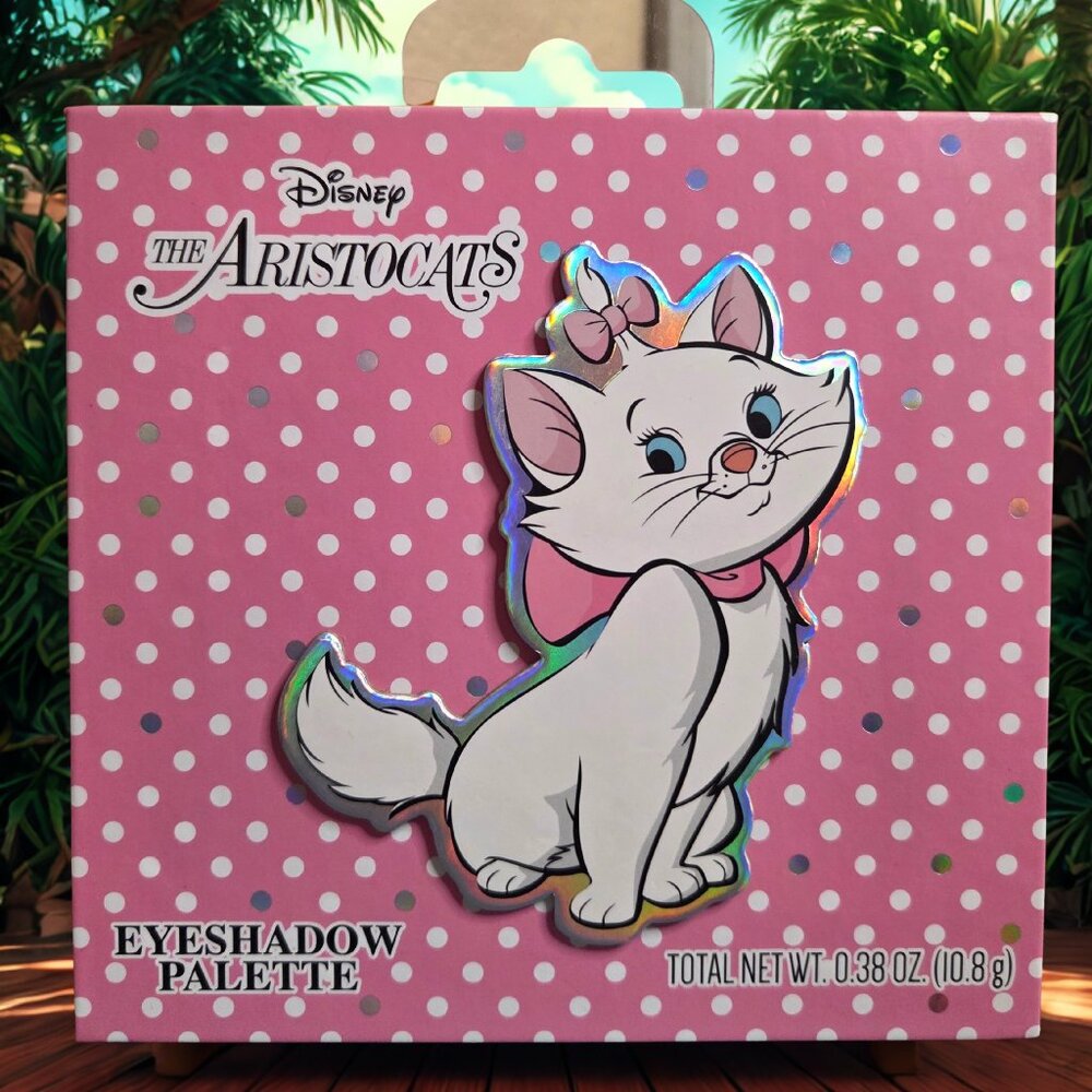 Disney The Aristocats eyeshadow palette - 12 Colors - New with seal